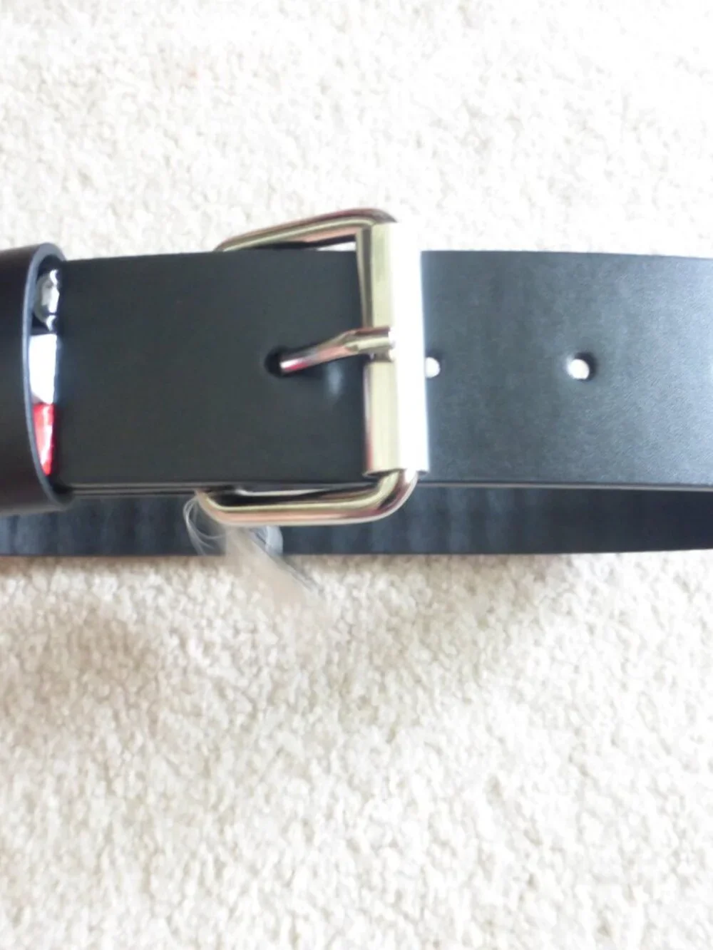 NWT HOT TOPIC kids black, red and white pyramid studded belt size XS - Picture 9 of 14